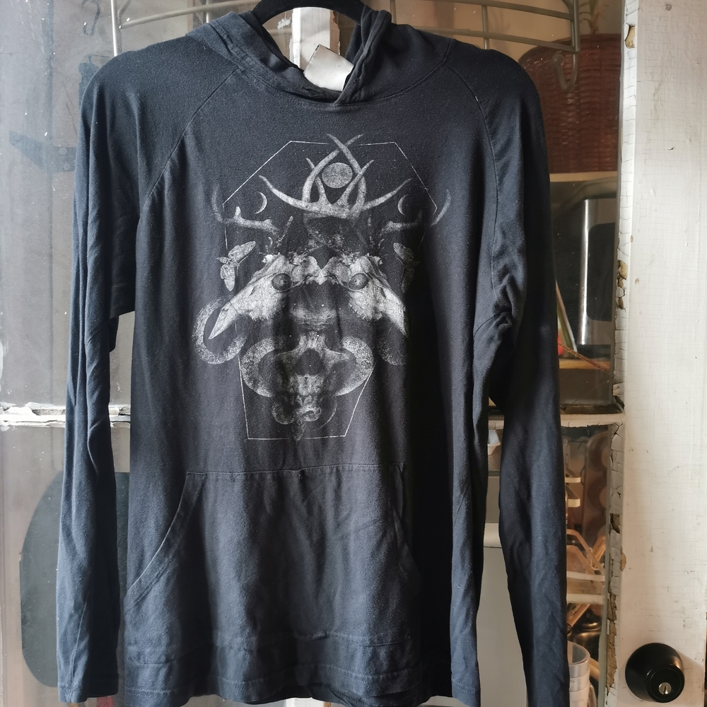 t/o Black Graphic Hoodie